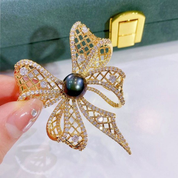 14KGF BOW BROOCH